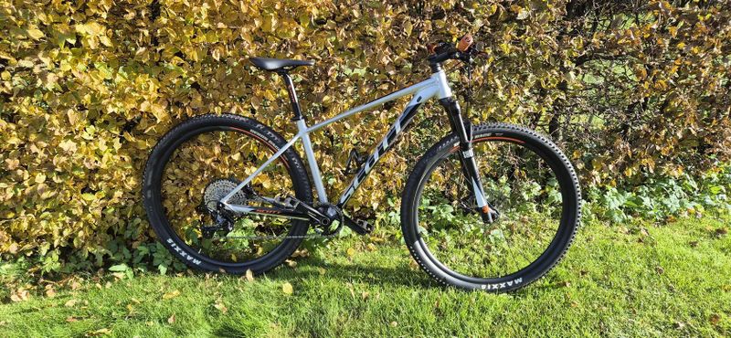 Scott Scale 965