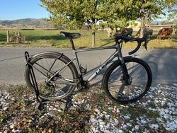 Gravel Cube GRX