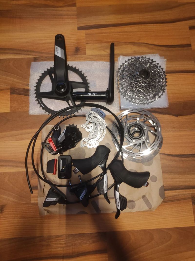  SRAM APEX AXS 1×12 (Páky + Brzdy, Kliky, Přehazovačka)