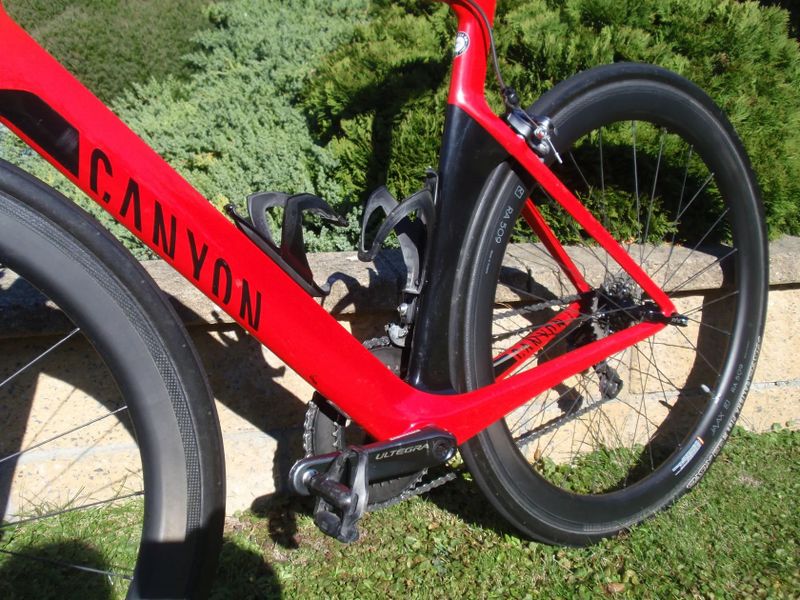 Canyon Aeroad CF Ultegra Di2 - 2x11