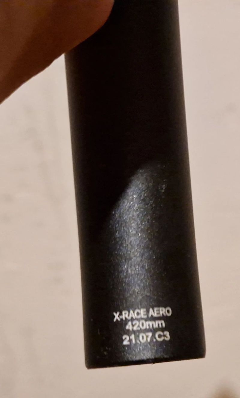Řídítka Microtech XL Handlebar 420mm 