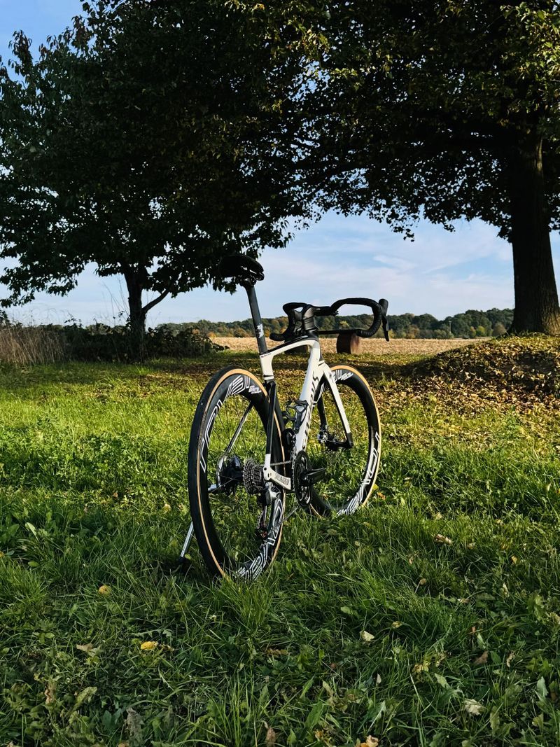 Specialized S-Works Venge Vias disc watt, ceramic, sram red