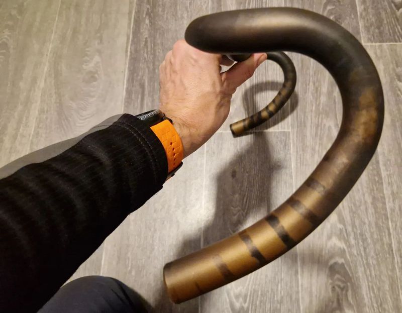 Řídítka Giant Contact XR D-Fuse 460mm
