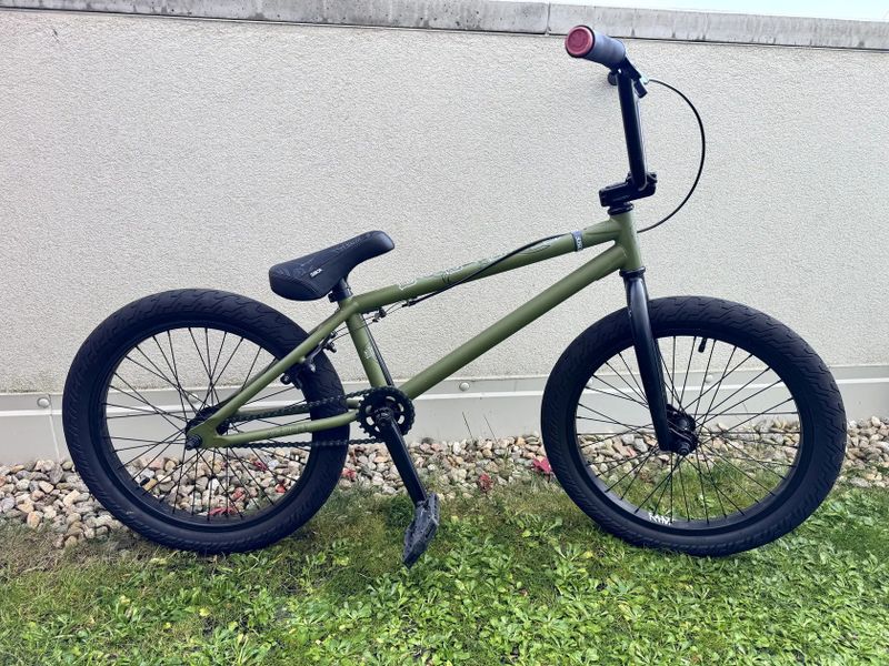 Subrosa Altus 20" Freestyle BMX Kolo