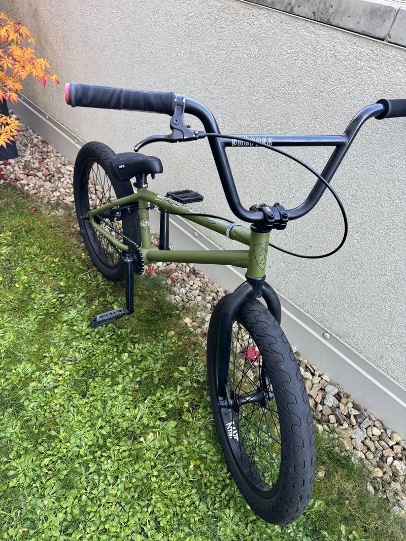 Subrosa Altus 20" Freestyle BMX Kolo