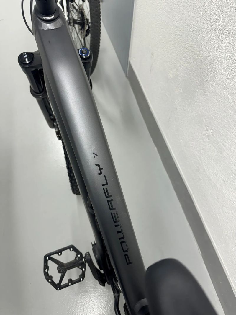 Trek Powerfly 7 Gen 4, vel. M