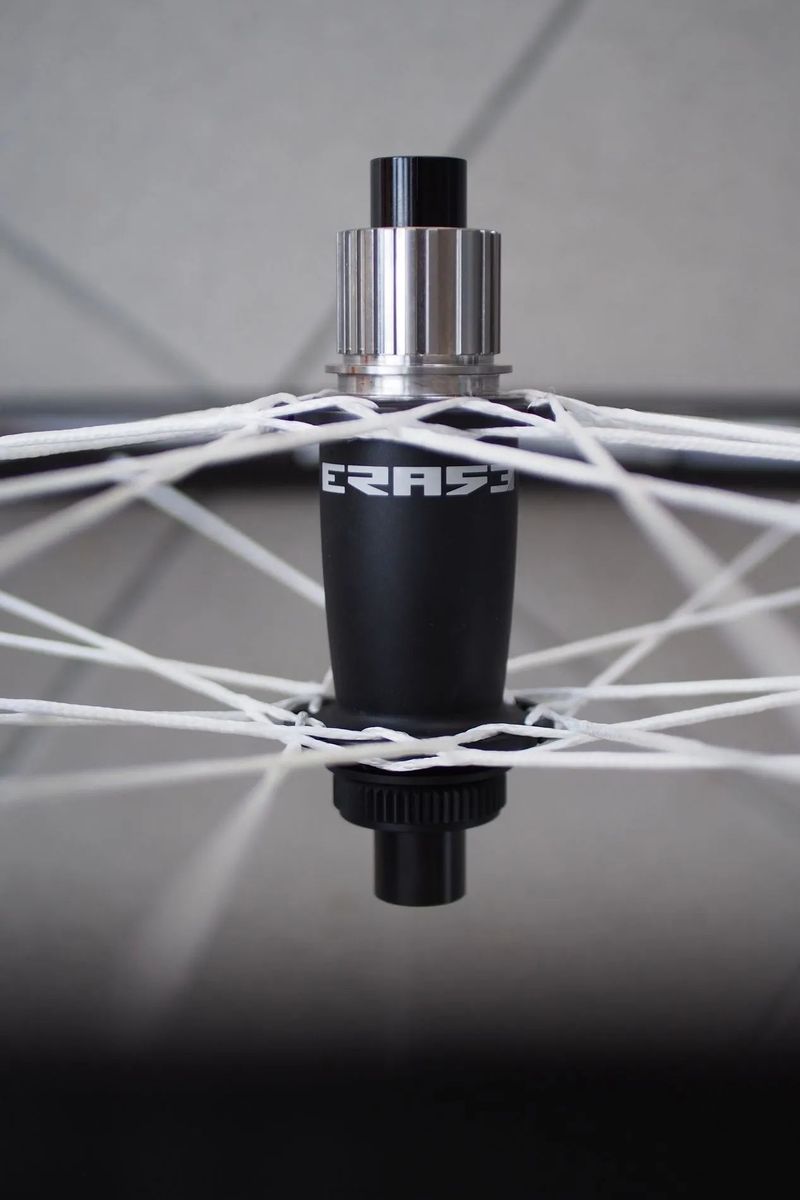 TEST karbonové výplety TailWind SLS30 / Erase HF / Berd 1.190 g (jeté 6 měsíců)