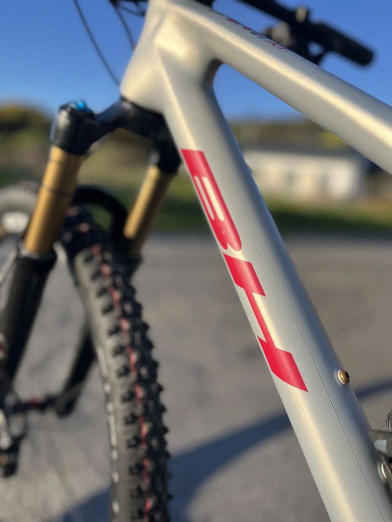 BH bikes lynx race 8.5