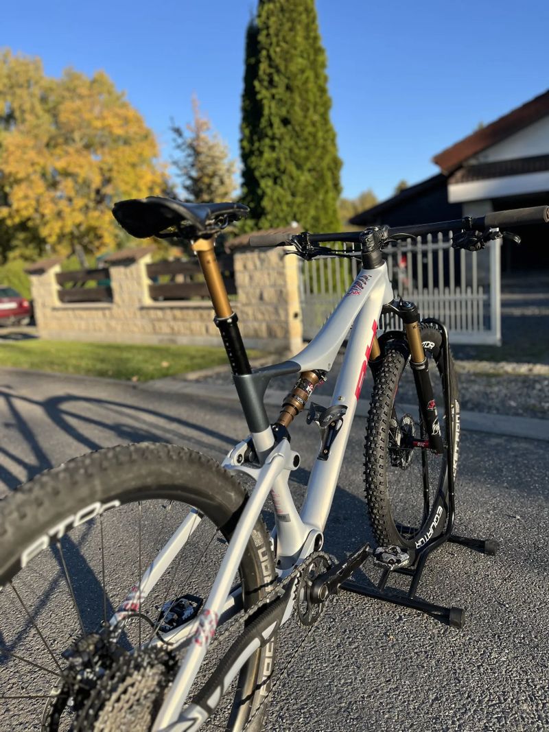 BH bikes lynx race 8.5
