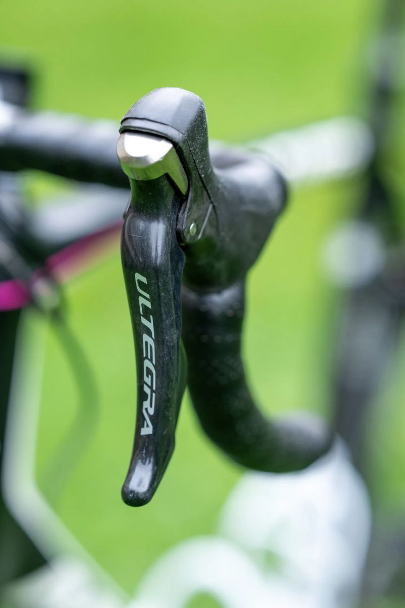 Merida Scultura 5000 – karbon, XL, Ultegra, kola Mavic Cosmic, černo-bílá