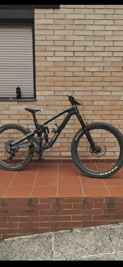 Trek Slash 9.8 gen 6