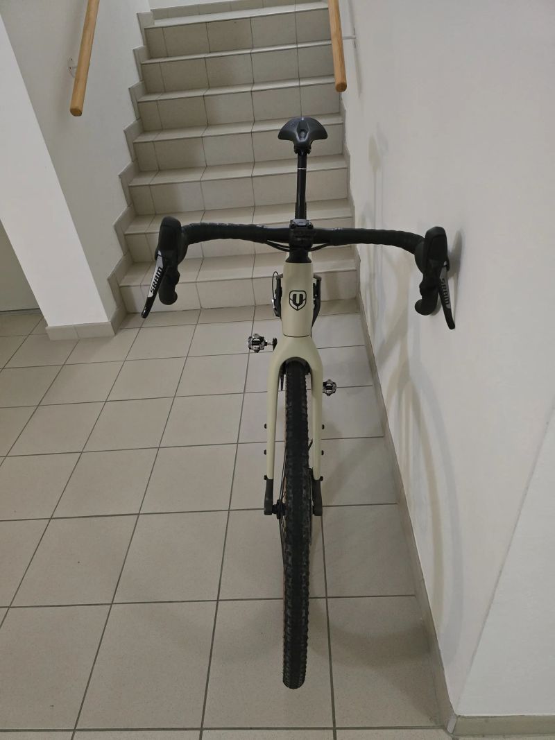 Mondraker Dusty R