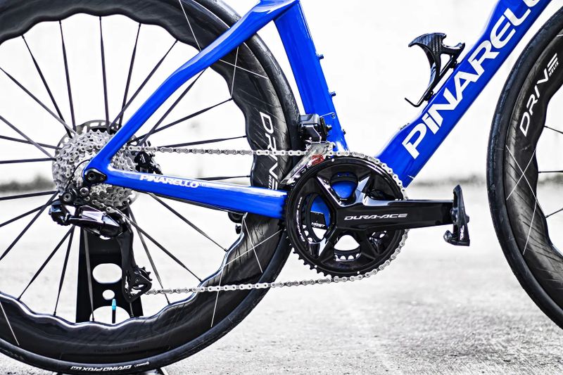 Pinarello Dogma F Glory Blue, Shimano Dura-Ace Di2, Drive Helix