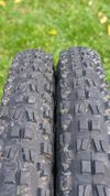 2x Maxxis DHF 2,5" EXO, najeto 500km, 80% vzorek