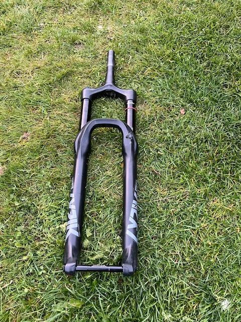 Rock Shox Lyrik Select+ 170mm Enduro