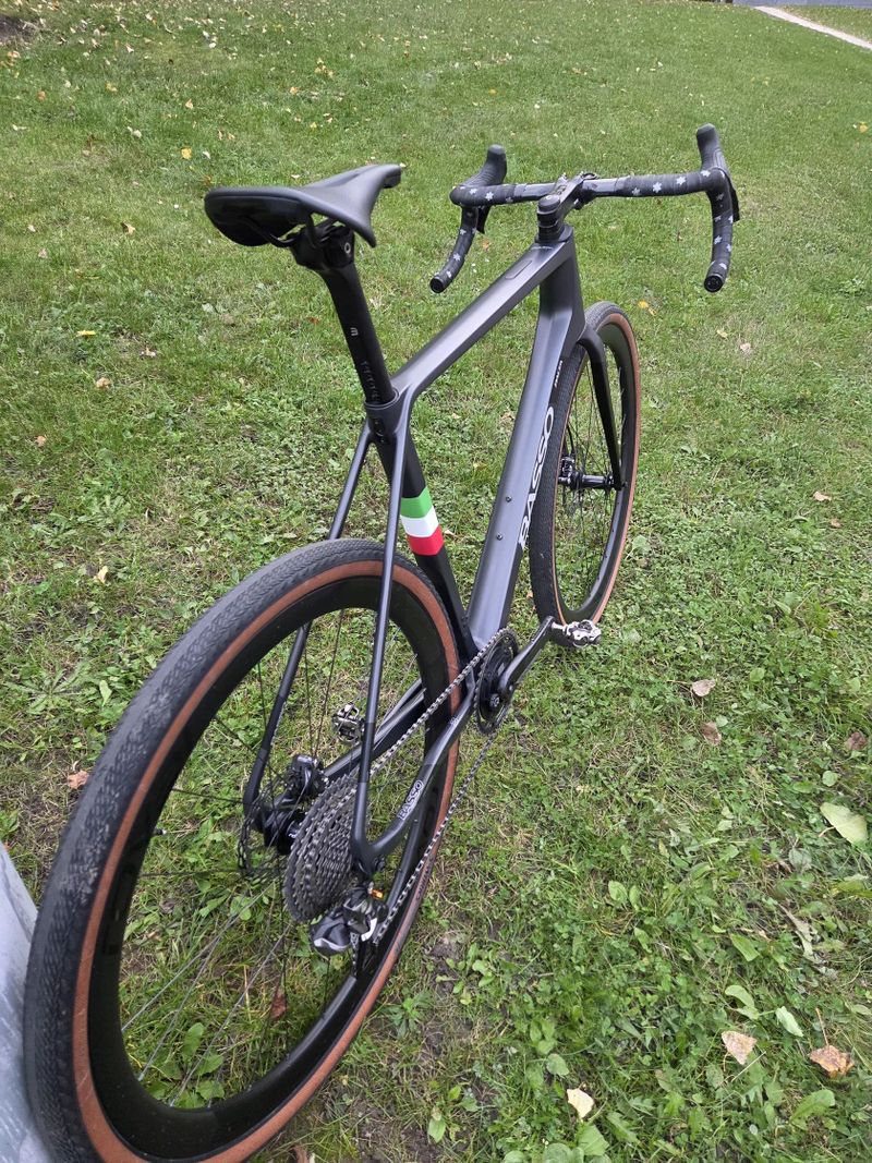 Basso Palta - kliky Quarq s wattmetrem, Shimano GRX Di2, 11speed