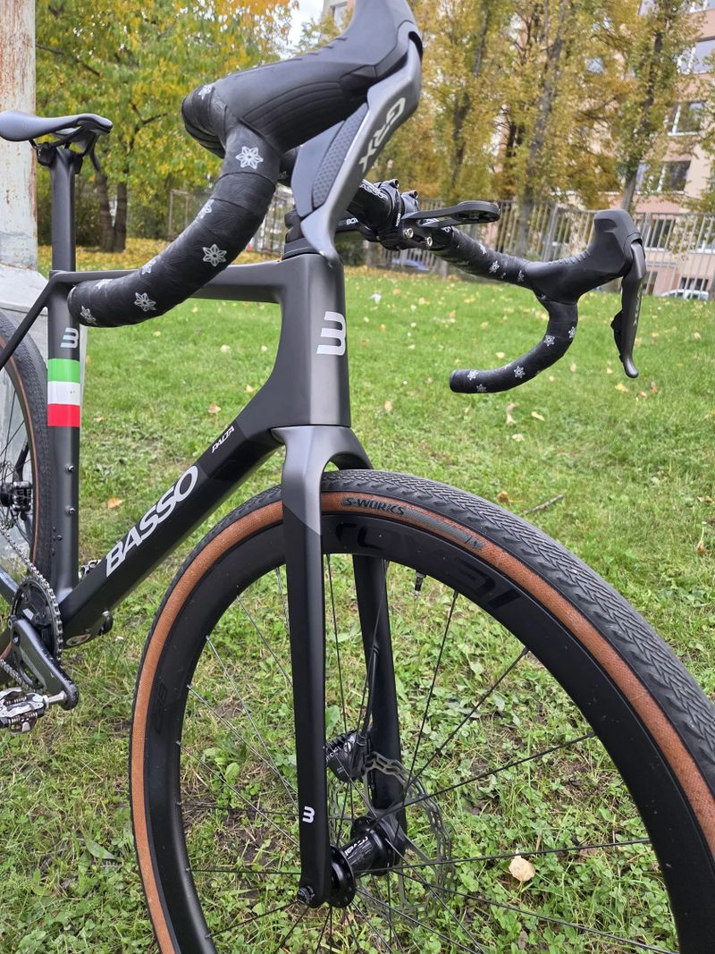 Basso Palta - kliky Quarq s wattmetrem, Shimano GRX Di2, 11speed
