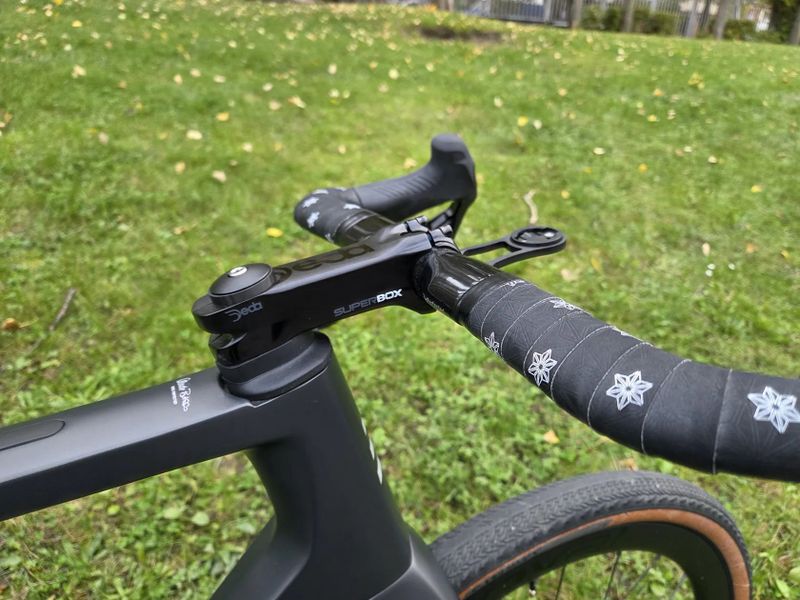 Basso Palta - kliky Quarq s wattmetrem, Shimano GRX Di2, 11speed