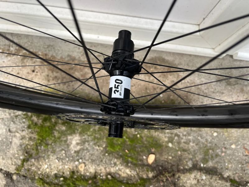 Zapletená kola Porte Rathe 30, váha 1200g