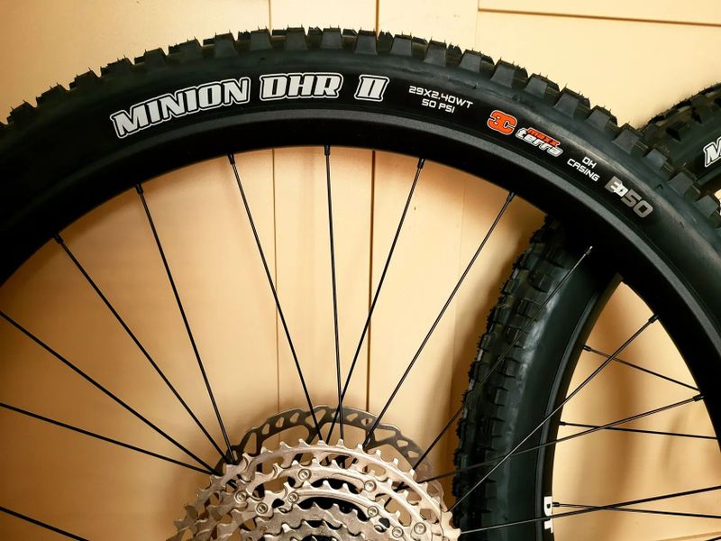 Nové Maxxis Minion DHF + DHR II WT 3C MaxxTerra TR 29"