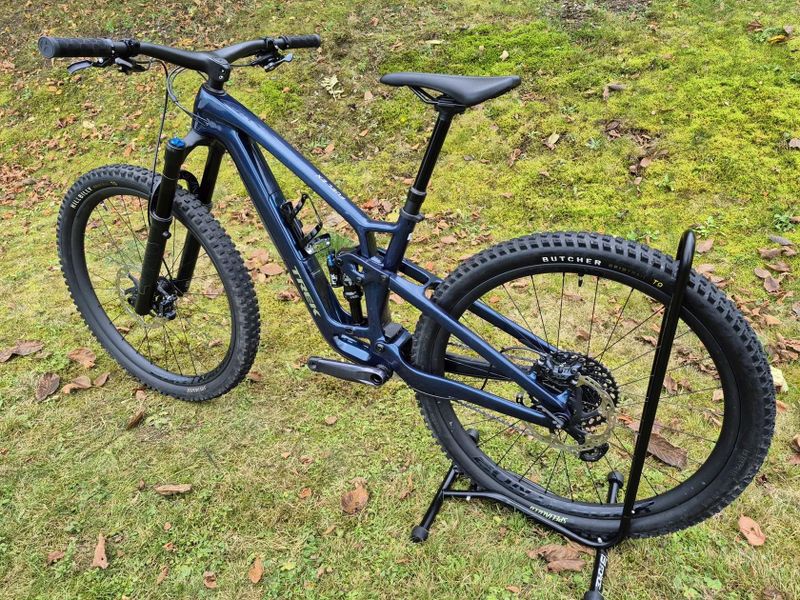 Prodám Trek Fuel EX 9.8 GX GEN 6, velikost M v záruce