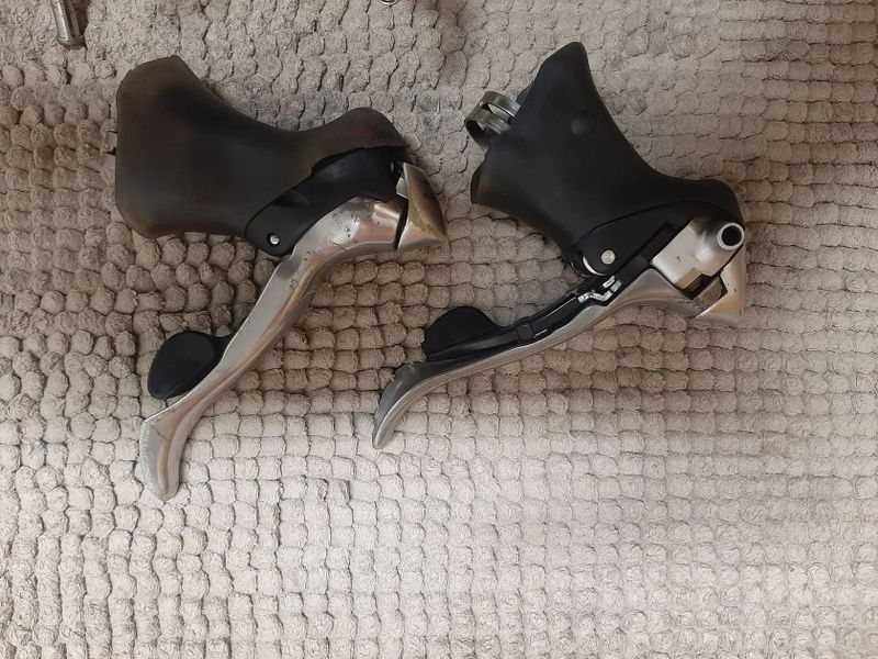 Sada Shimano 105