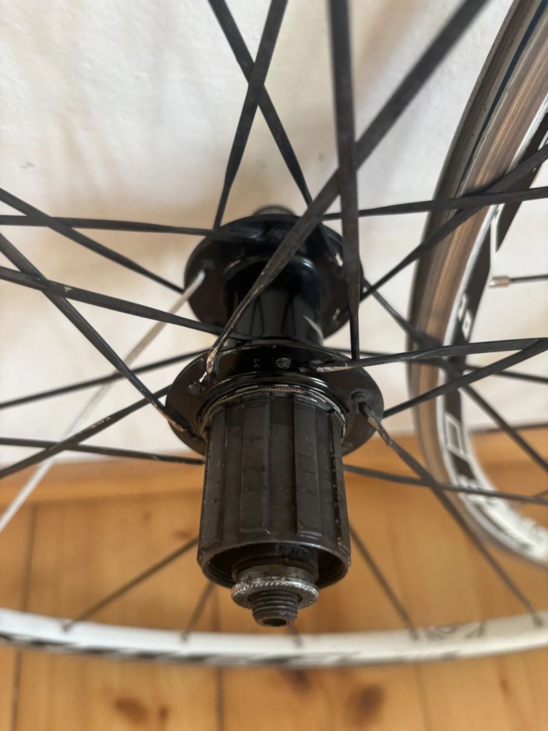 Bontrager silniční výplety