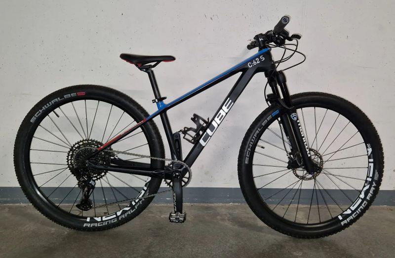 Cube Elite C:62 SLX Rookie carbon blue'n'red