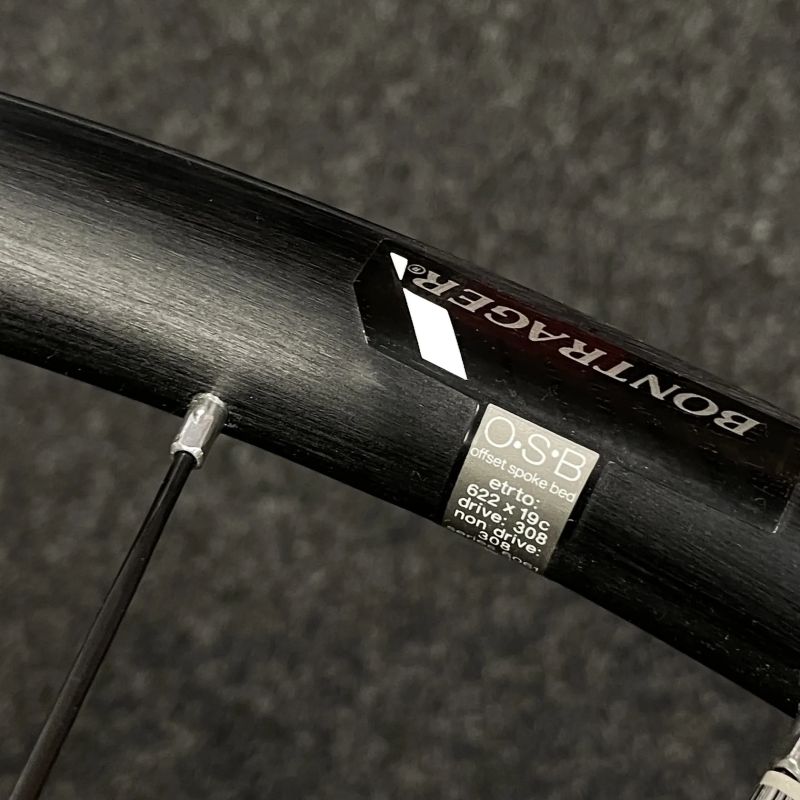 Výprodej nových předních kol Bontrager 29”
