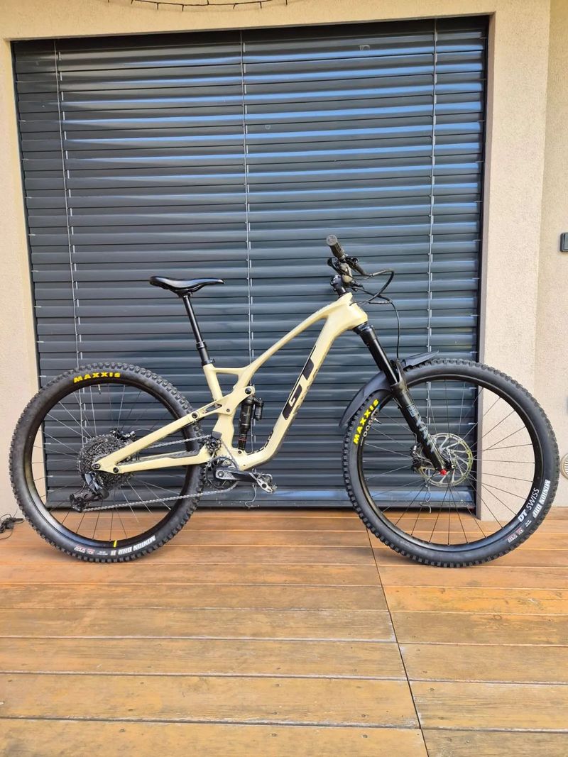  GT FORCE Carbon Elite 29" M