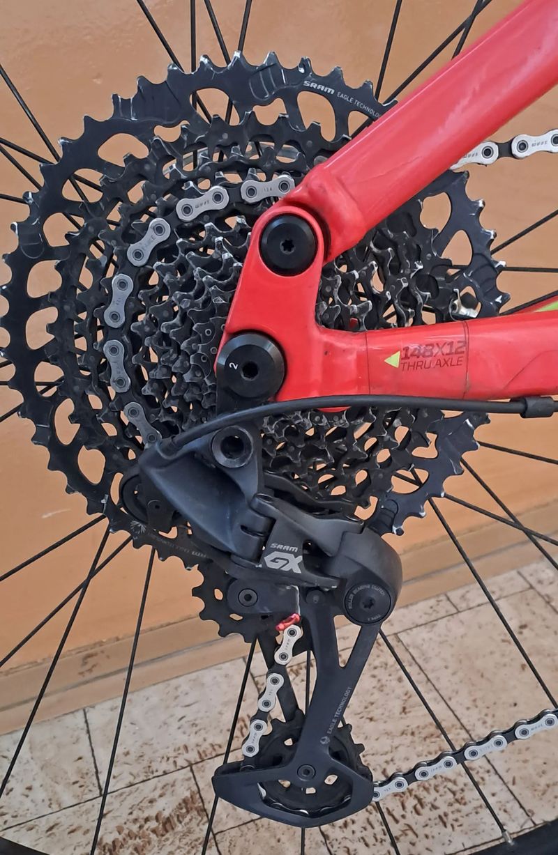 Rockrider XC100S - pohon GX, brzdy G2 RSC