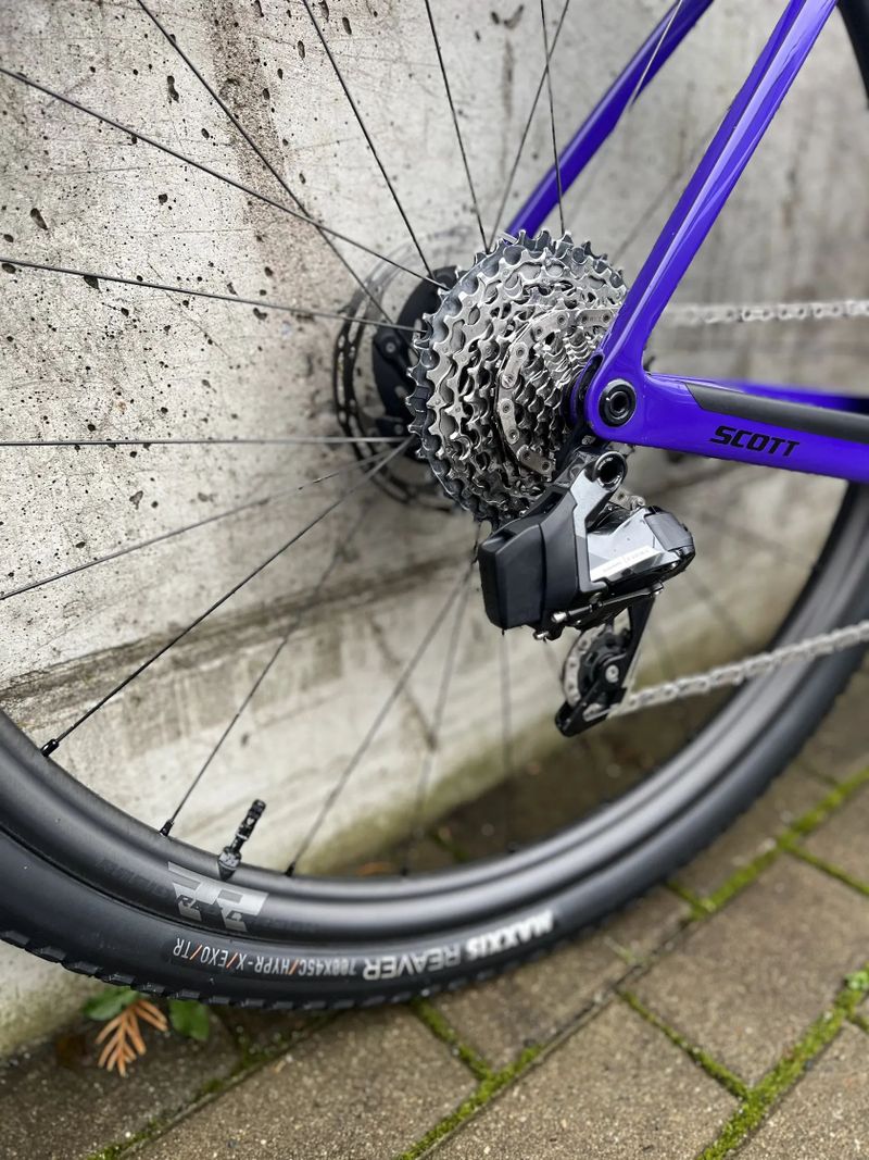 Scott Addict gravel 10