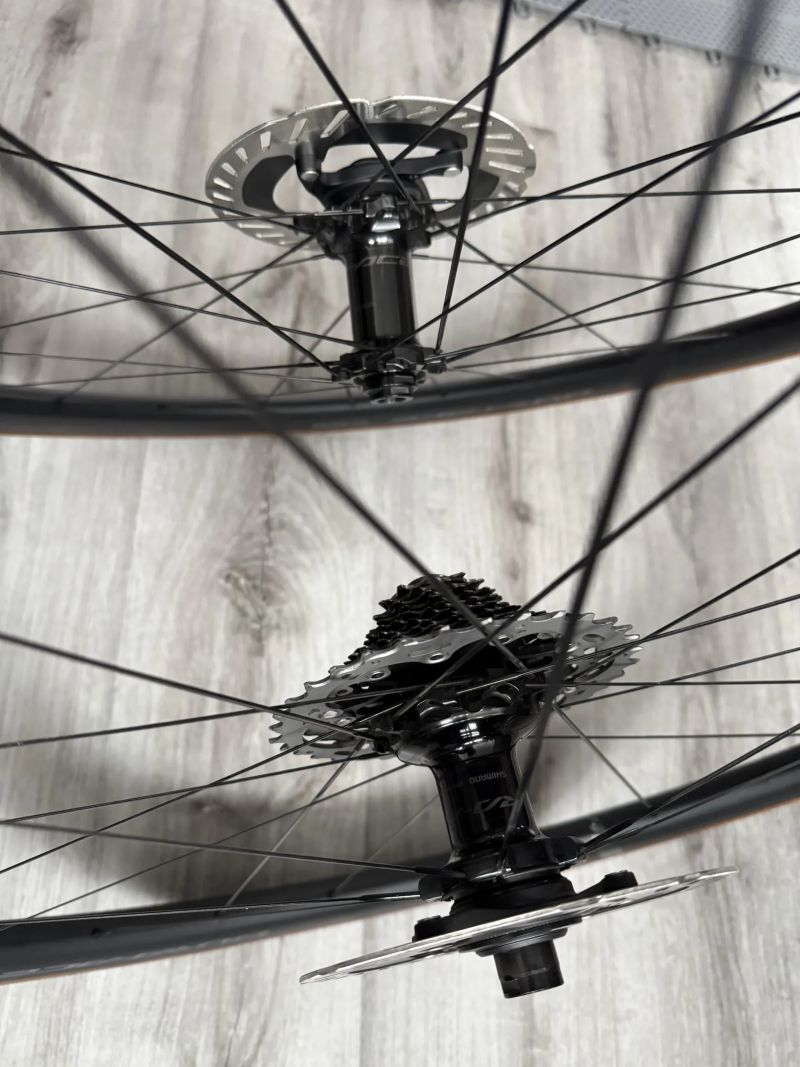 Shimano DURA-ACE C36 ,disc CL WH-R9270 