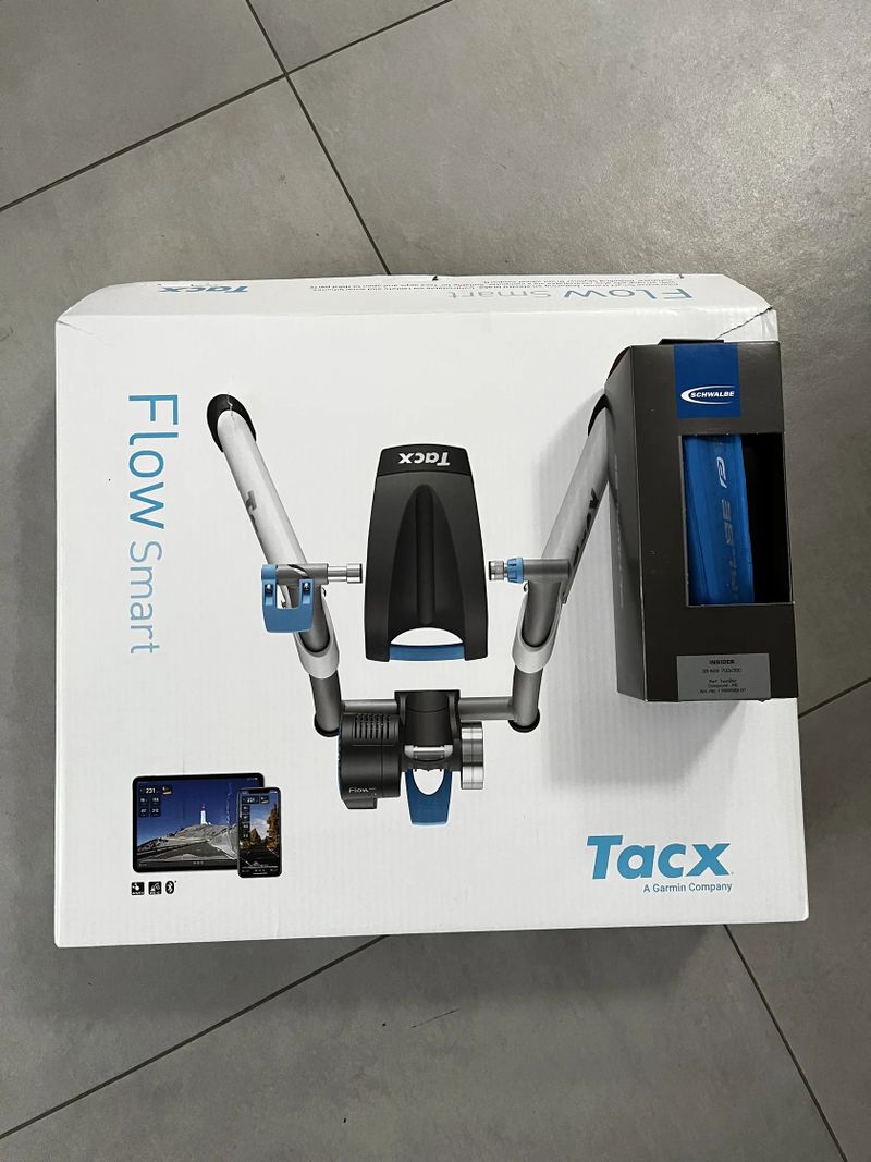 Prodám trenažér Tacx Flow Smart