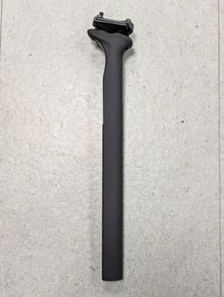 Cannondale sedlovka Hollogram KNOT 27 carbon 330 mm, 0 offset (K2601000)