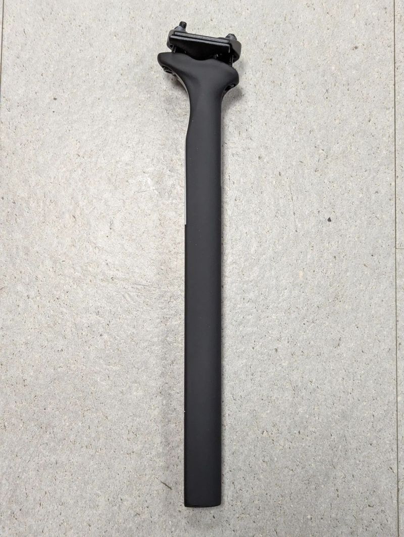Cannondale sedlovka Hollogram KNOT 27 carbon 330 mm, 0 offset (K2601000)