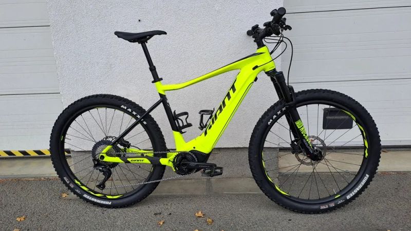 Prodám elektrokolo Giant Fathom E+1 Pro model 2019 
