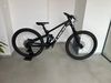 Trek Slash 9.7 5 gen - nové brzdy
