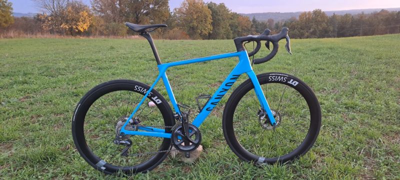 Canyon Ultimate CF SL 8 Disc Aero