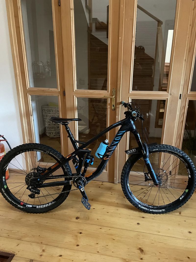 Canyon Strive CF