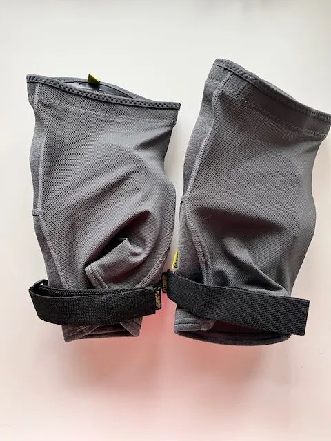 IXS Flow EVO+, velikost XL
