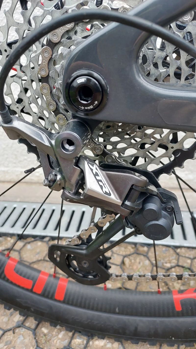 MERIDA NINETY-SIX RC 9000 CF 5
