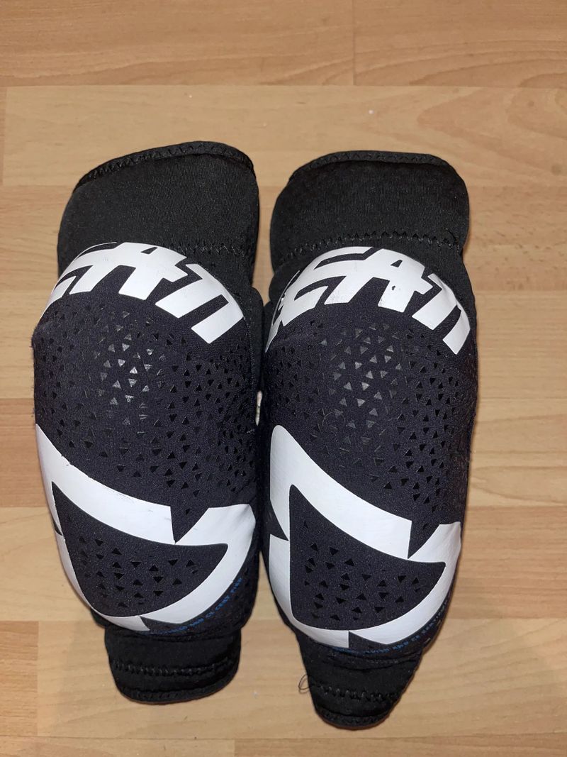Leatt 3DF 5.0 Knee Guard Junior