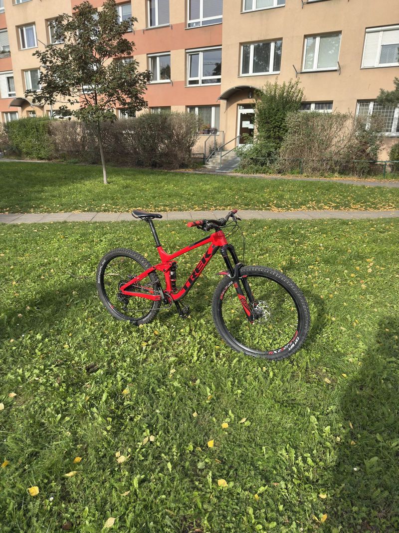Trek Remedy 9