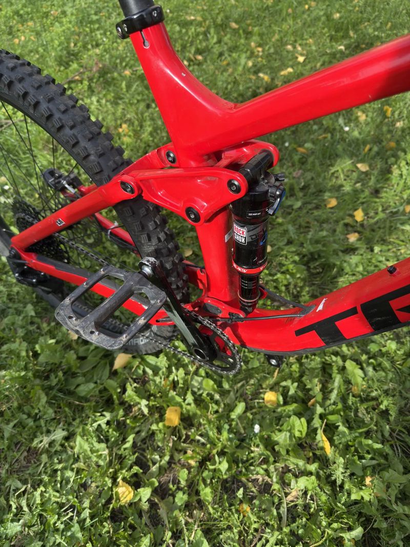 Trek Remedy 9