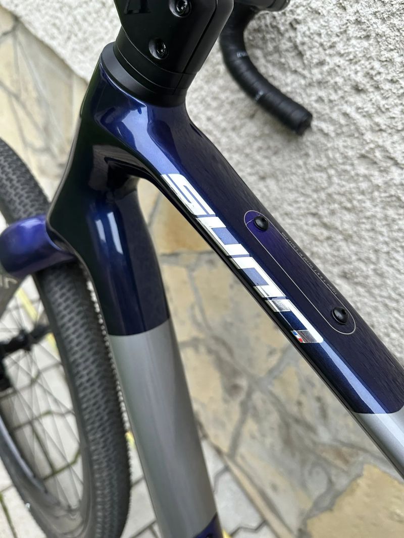 Carbon gravel