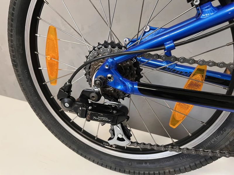 Specialized Hotrock 20" blue