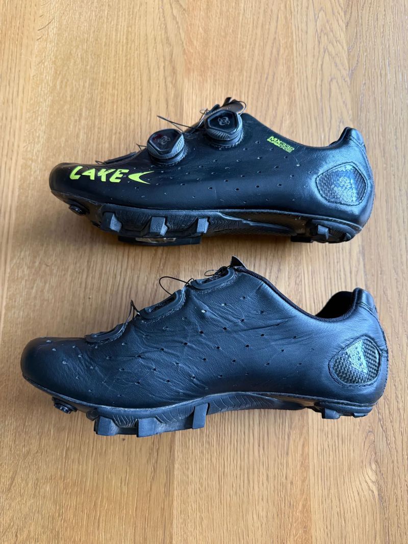 Prodám karbonové tretry MTB Lake MX332 SuperCross (klokaní kůže), velikost 43