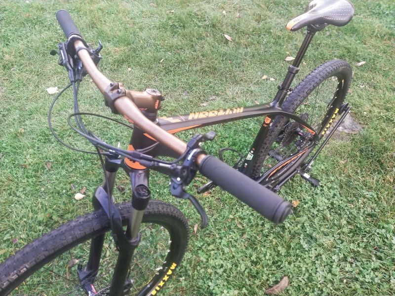 KARBONOVÉ HORSKÉ KTM .,. SUPER STAV .,.JAKO NOVÉ