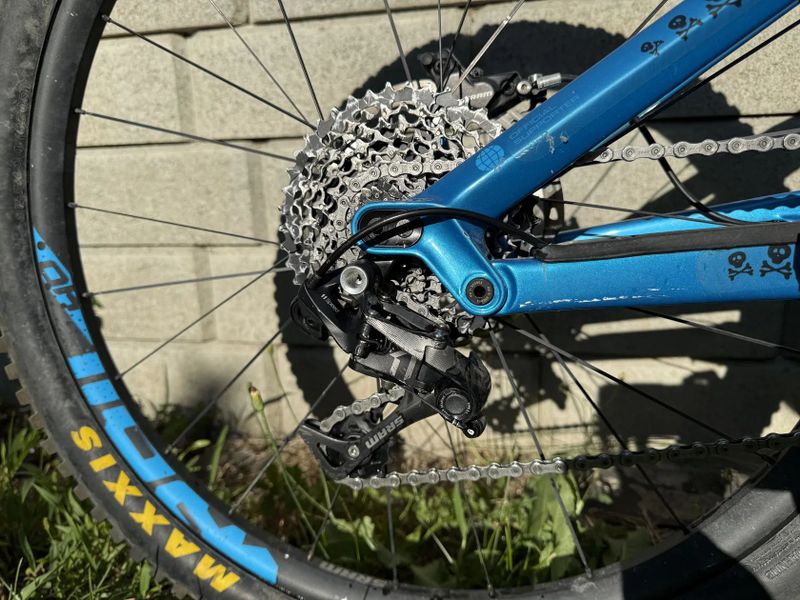 Canyon strive CF 8.0 Race